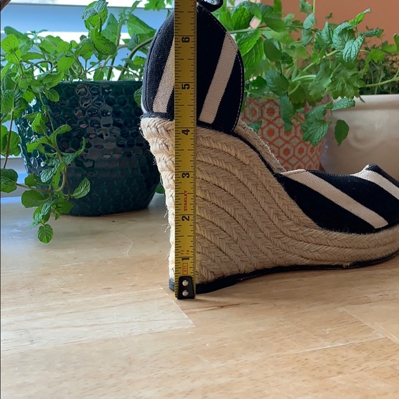 Kate Spade wedge - Picture 8 of 8